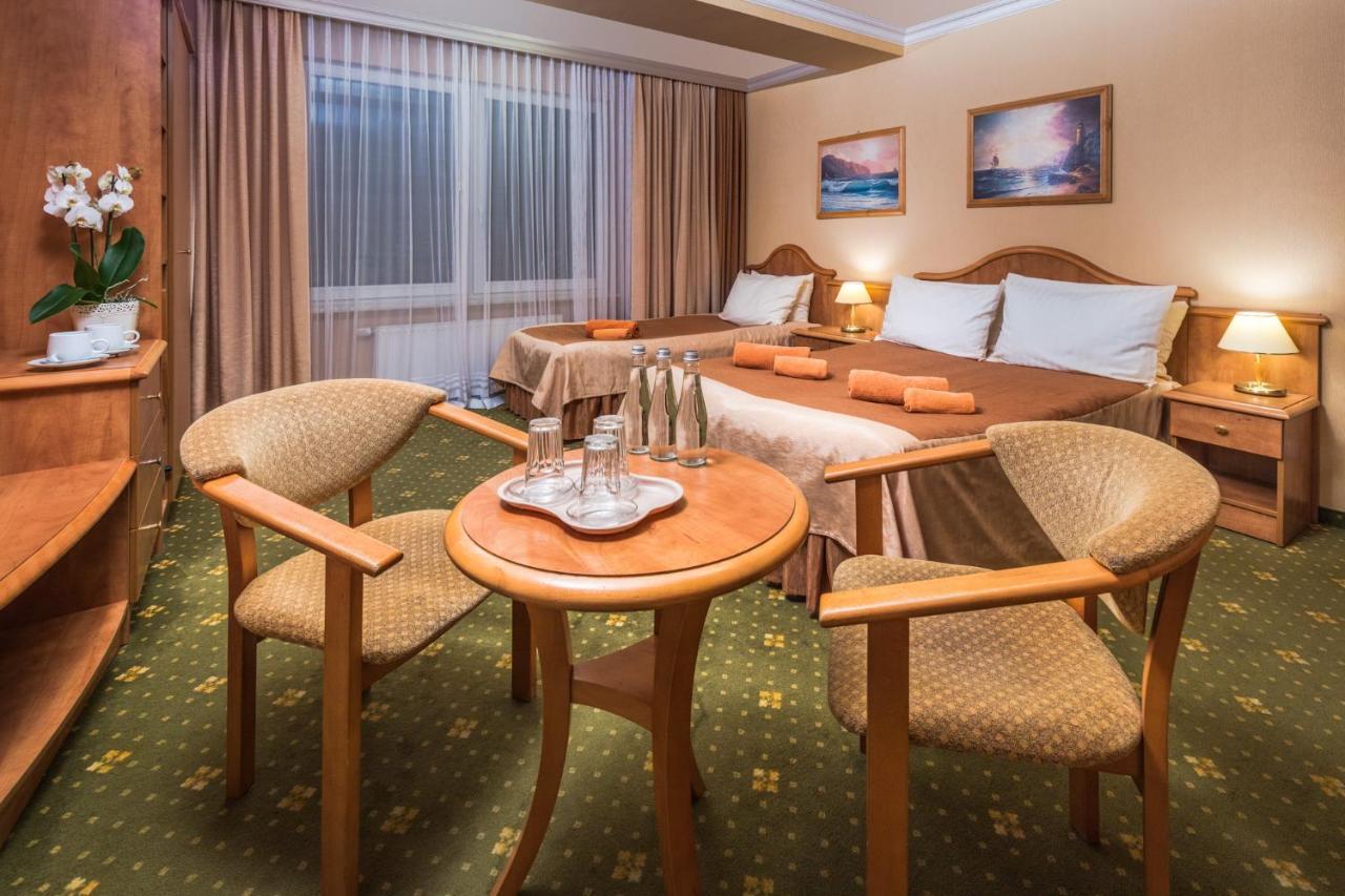 Hotel Polaris III Świnoujście Esterno foto