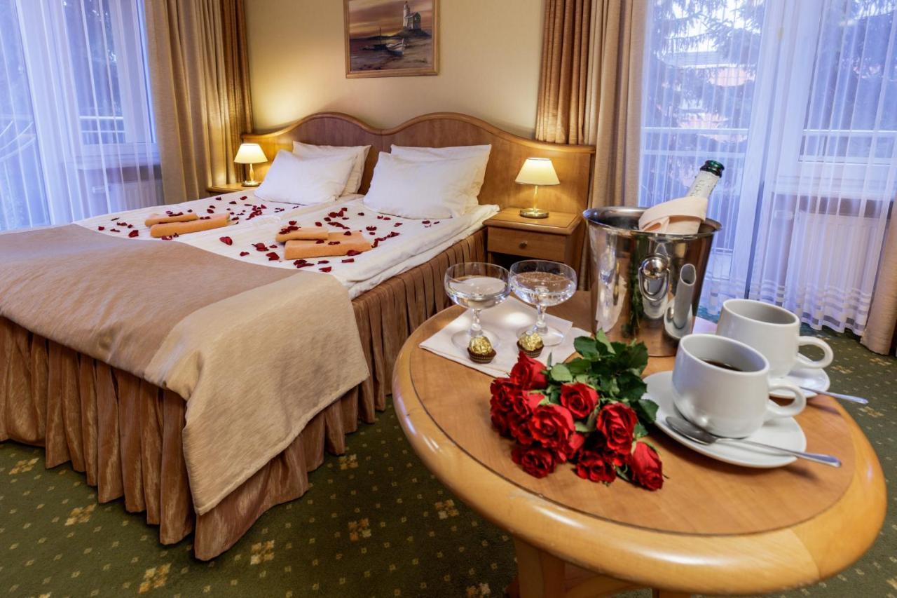 Hotel Polaris III Świnoujście Esterno foto
