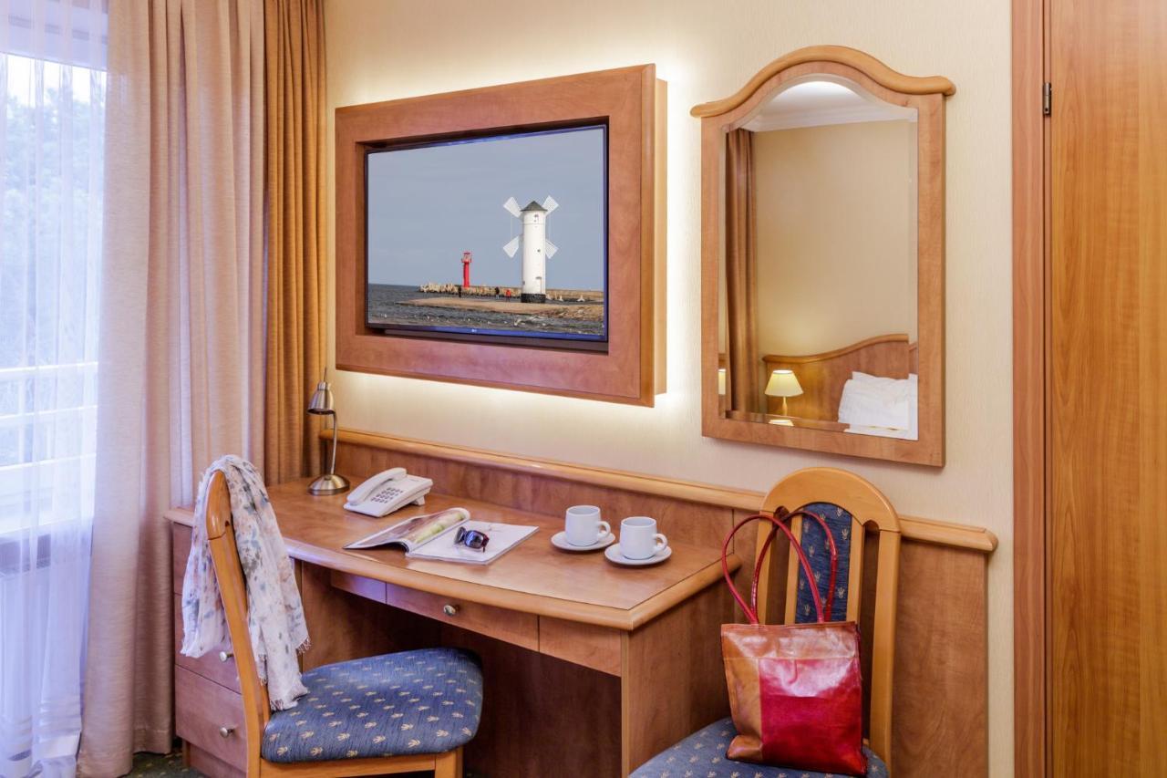 Hotel Polaris III Świnoujście Esterno foto